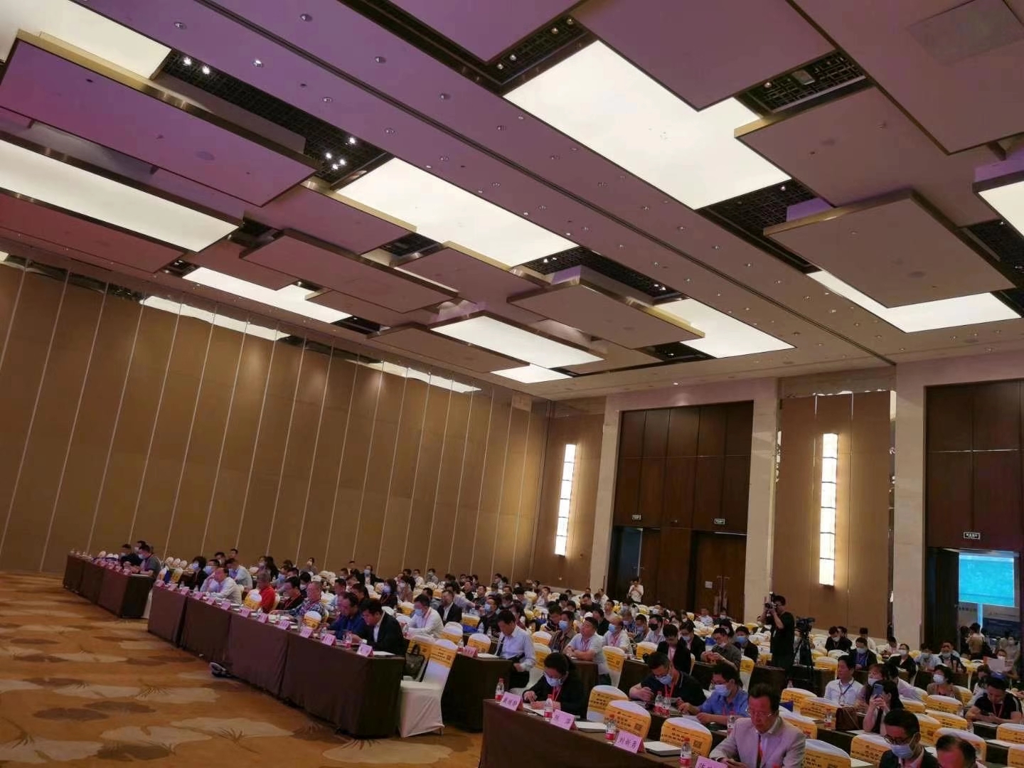 濟(jì)南辰達(dá)受邀參加2021年第十三屆潤滑油及添加劑(濟(jì)南)技術(shù)交流會(huì)